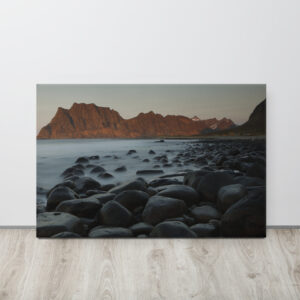 Veil of the Northern Tide